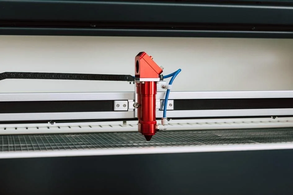 laser-cutter-r-clean